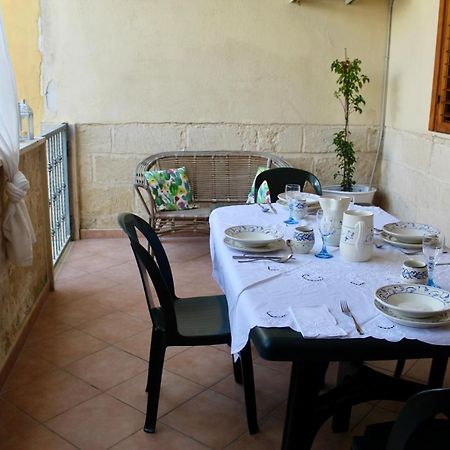 Lo Yacht Hotel Porto Cesareo Buitenkant foto